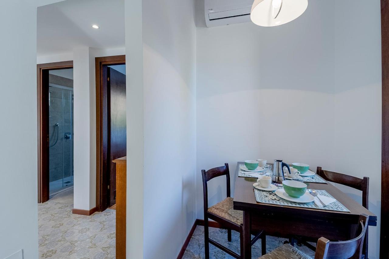 Portosole Attic - With Terrace And Private Parking Apartment Sanremo Luaran gambar