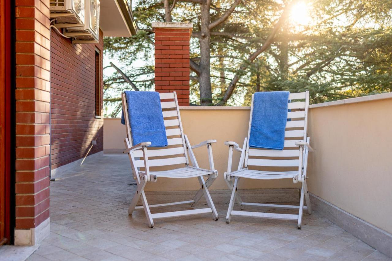 Portosole Attic - With Terrace And Private Parking Apartment Sanremo Luaran gambar